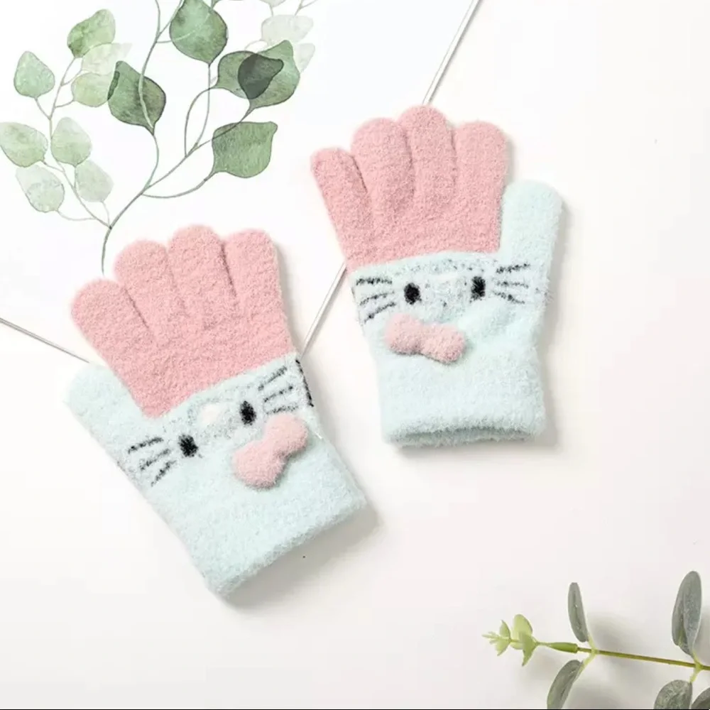 Hello Kitty gloves girls kids small green toddler fuzzy